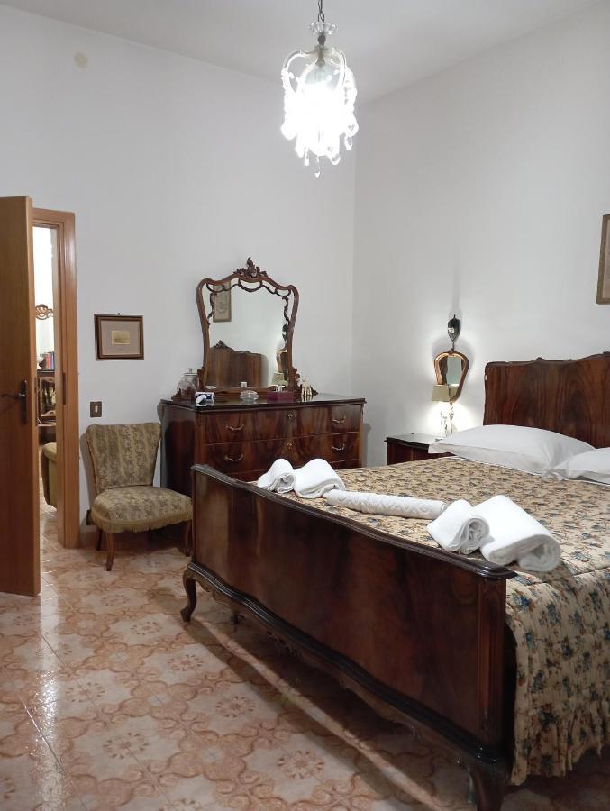 Casa San Carlo Affittacamere Foligno Luaran gambar
