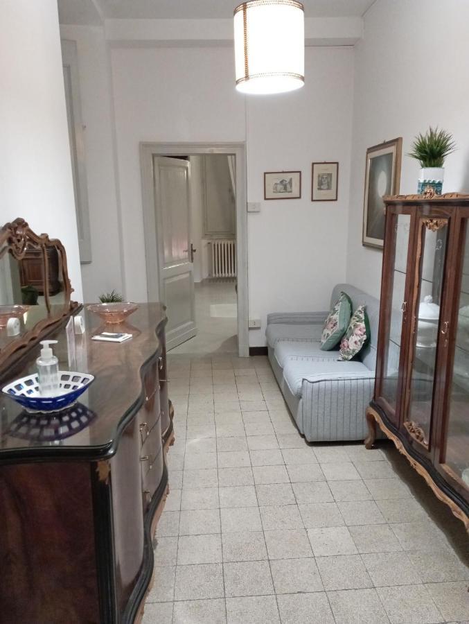 Casa San Carlo Affittacamere Foligno Luaran gambar